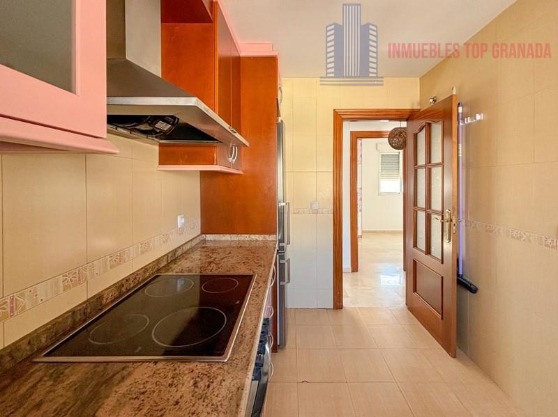 For sale of flat in Atarfe