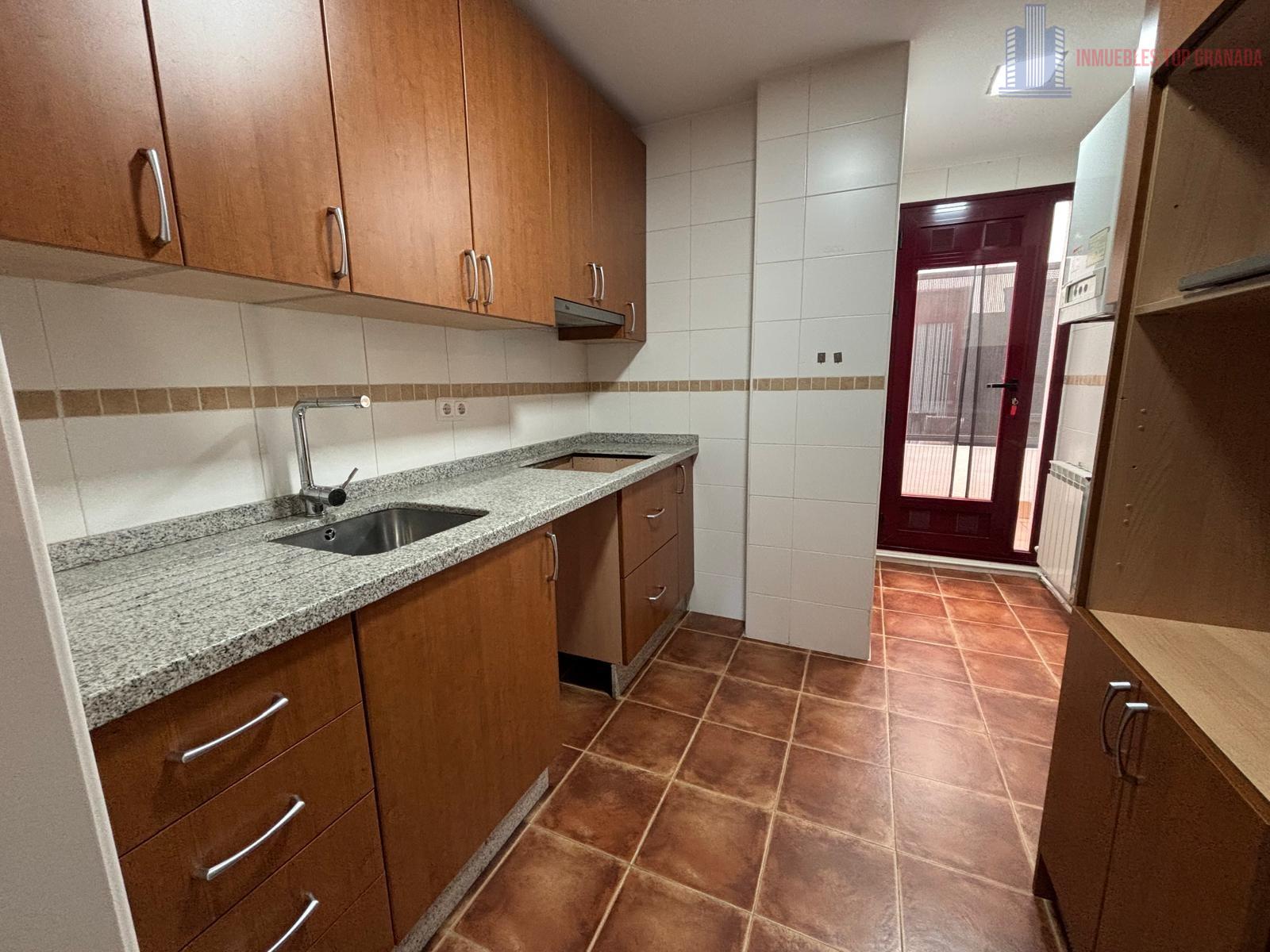 For sale of flat in Armilla