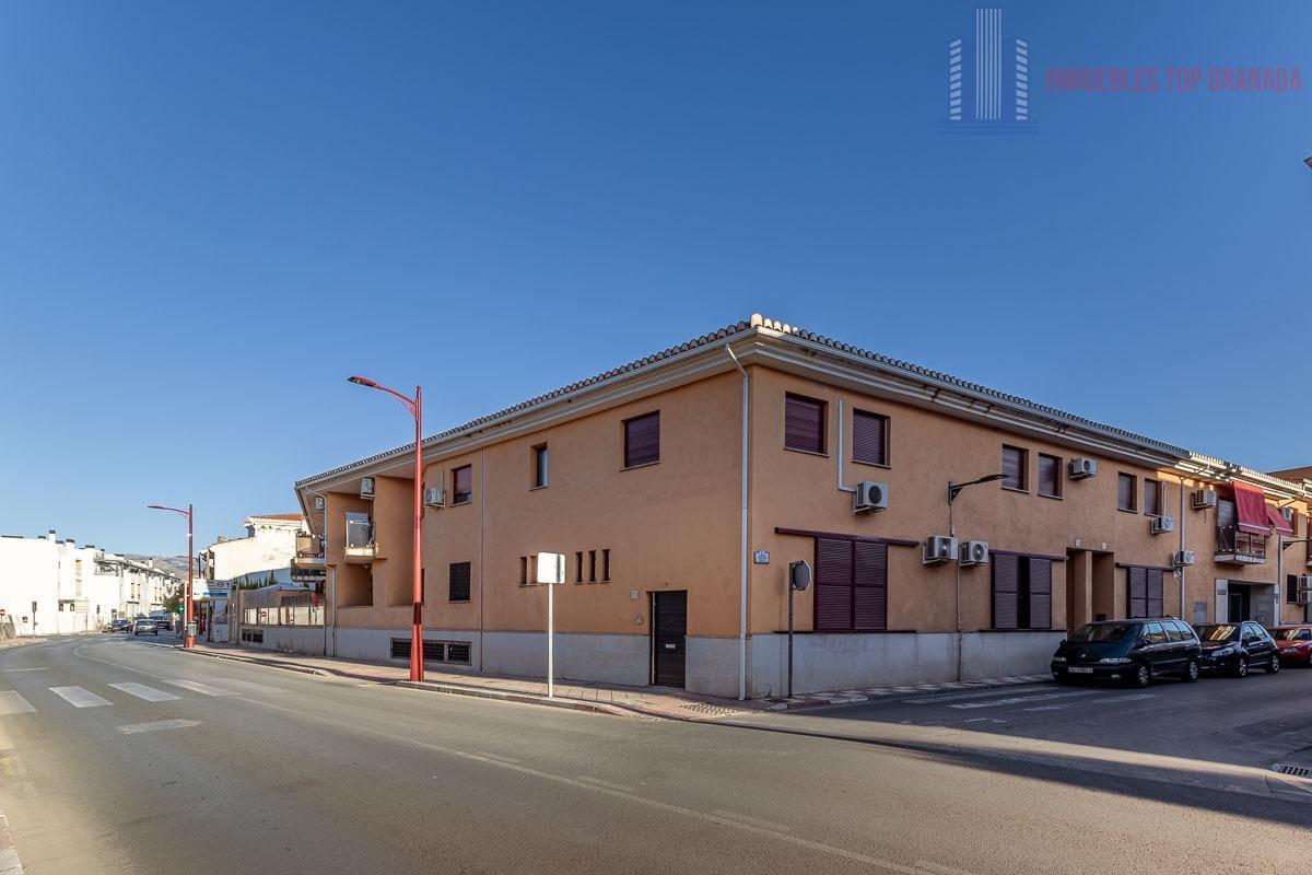 For sale of flat in Armilla