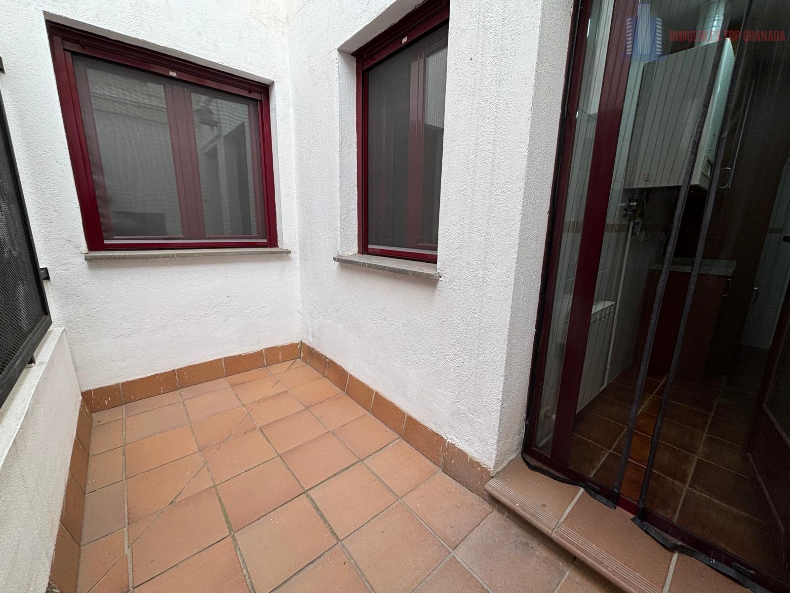 For sale of flat in Armilla