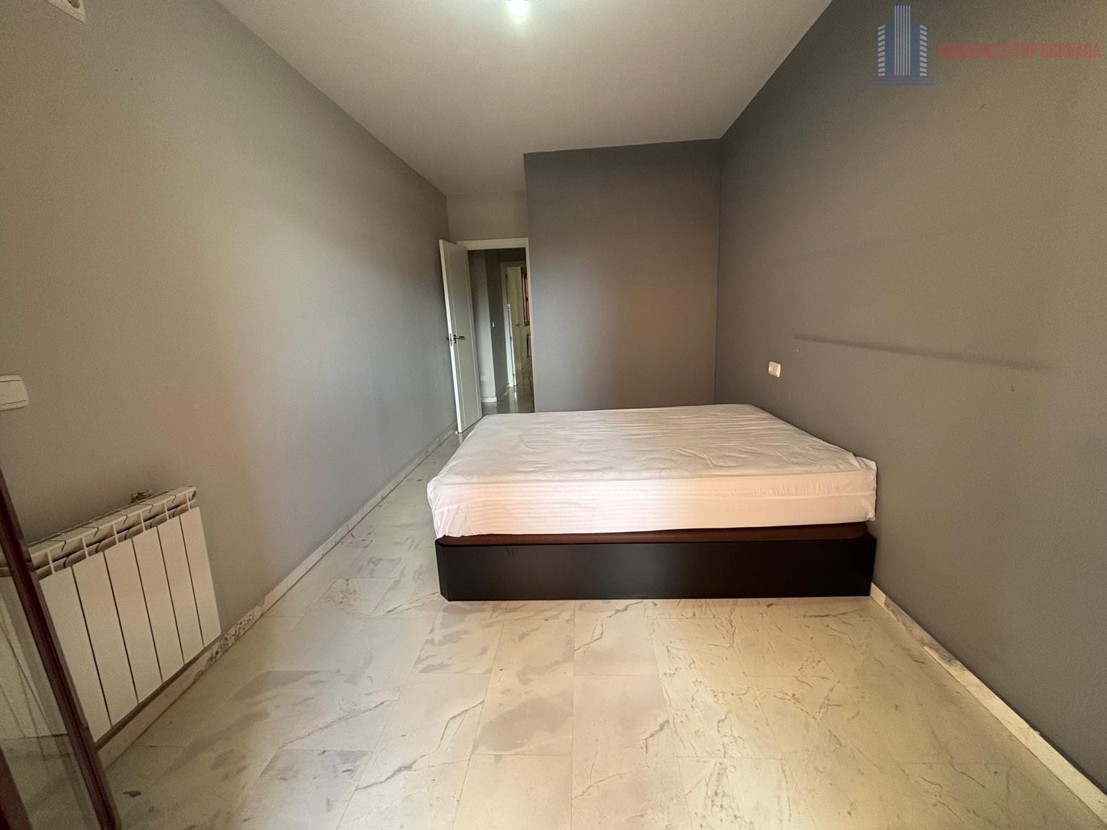 For sale of flat in Armilla