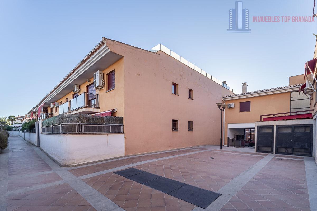 For sale of flat in Armilla