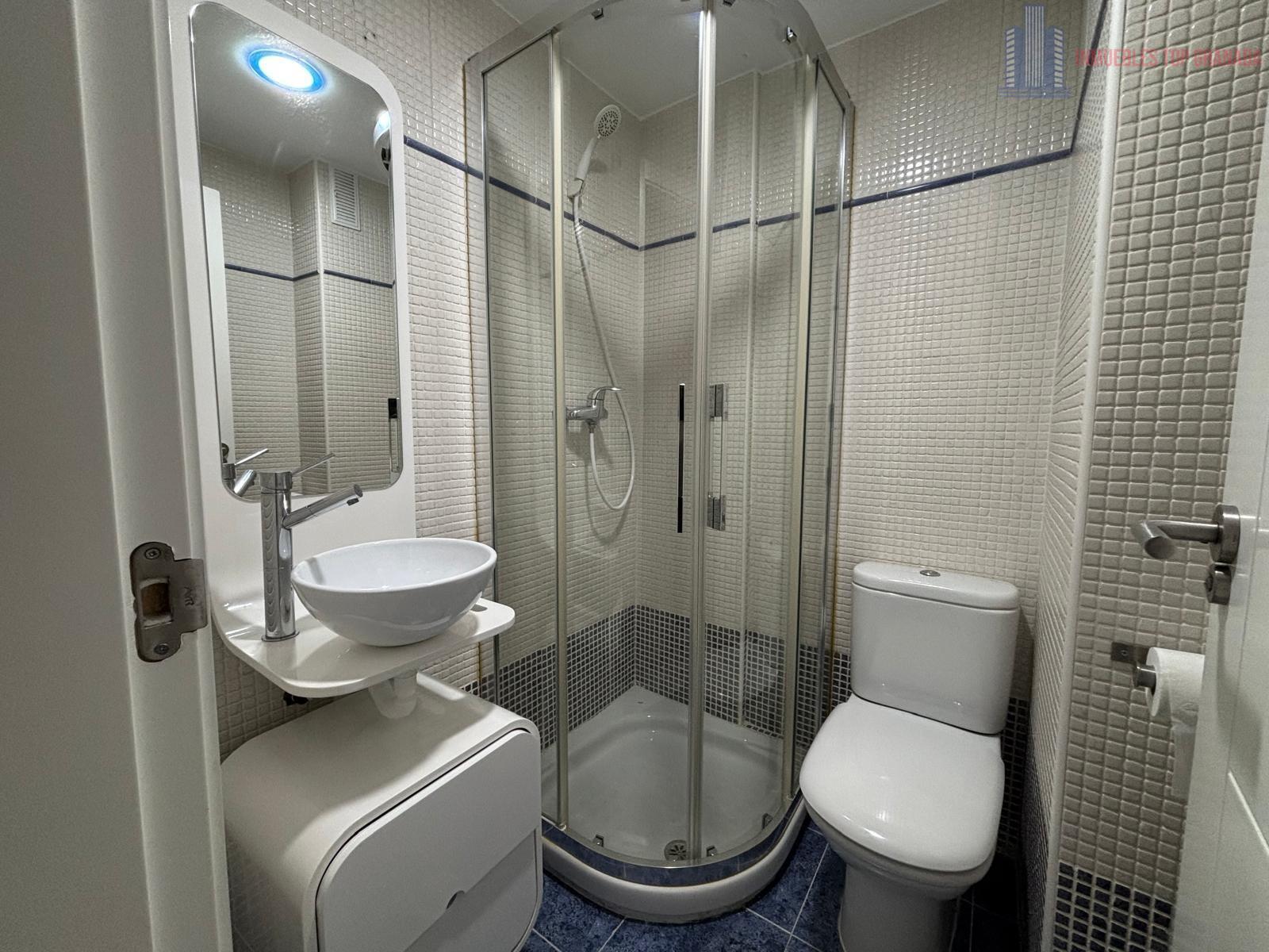 For sale of flat in Armilla