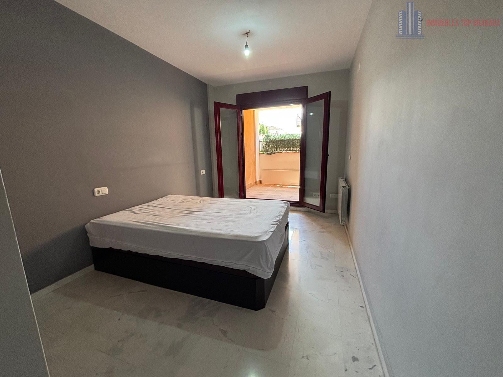 For sale of flat in Armilla