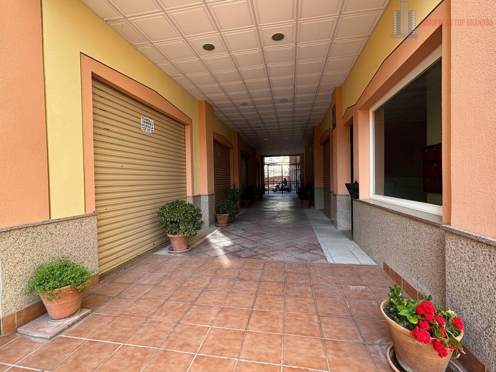 For sale of flat in Maracena
