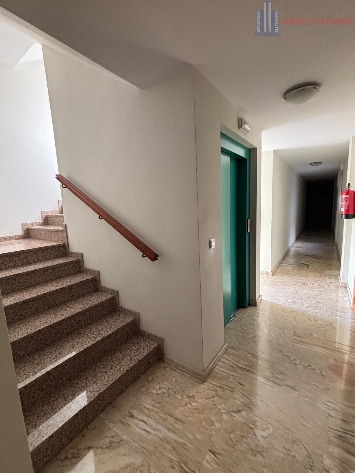 For sale of flat in Maracena