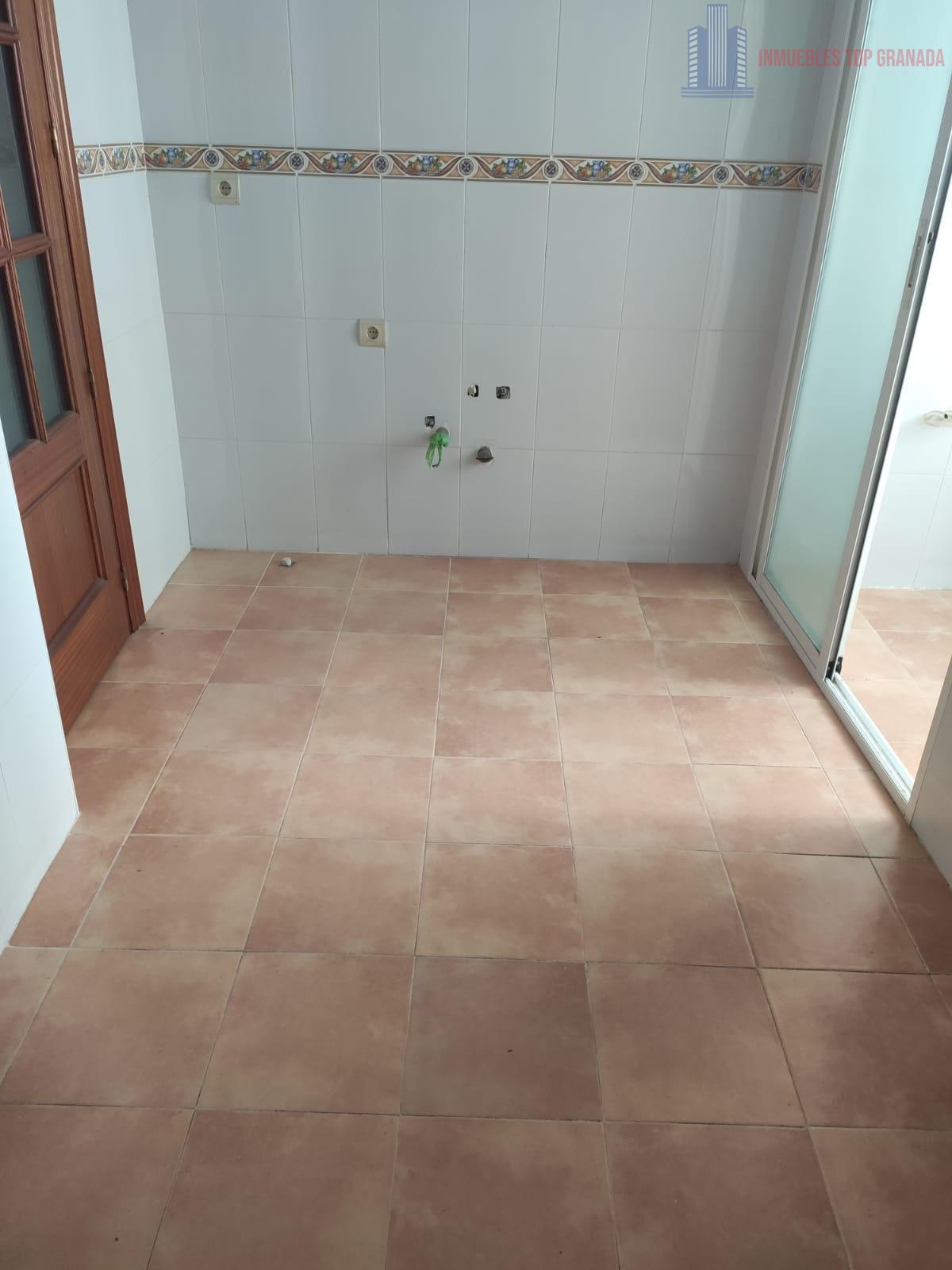 For sale of flat in Maracena