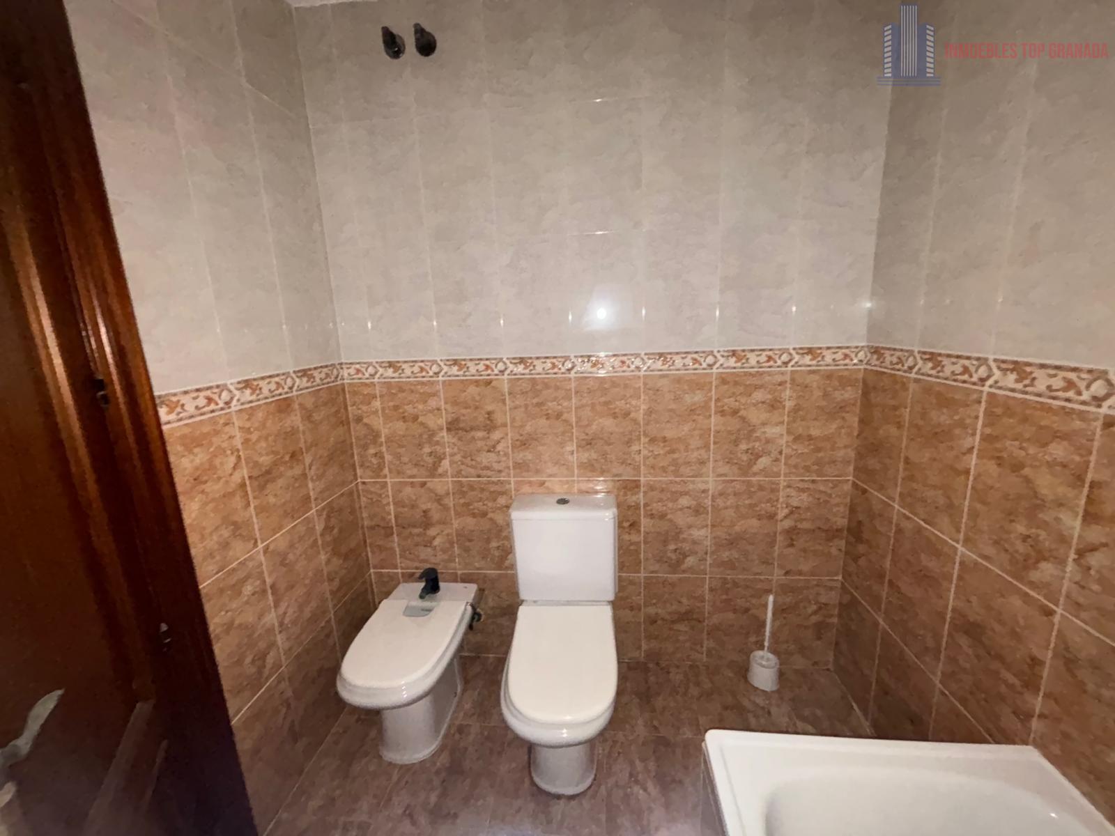 For sale of flat in Maracena