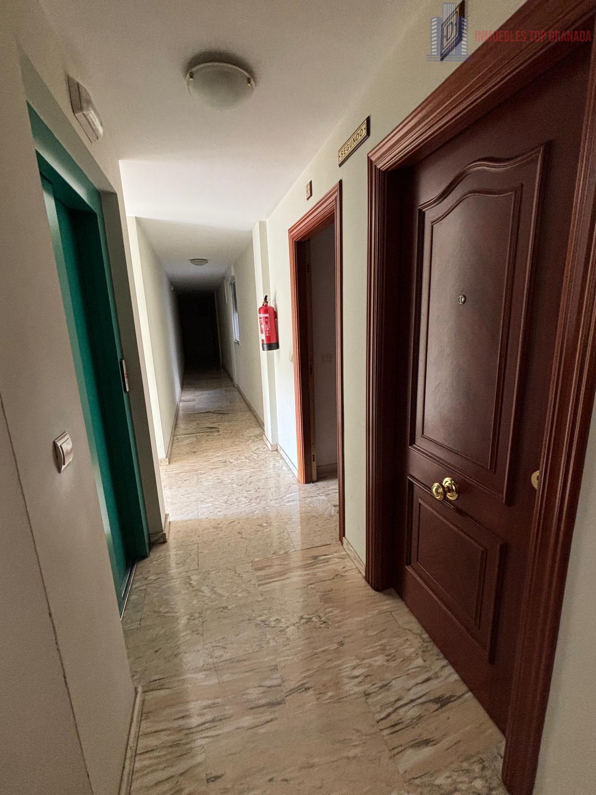 For sale of flat in Maracena
