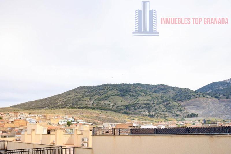 For sale of duplex in Padul