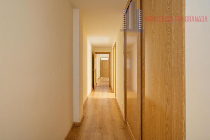 For sale of duplex in Padul