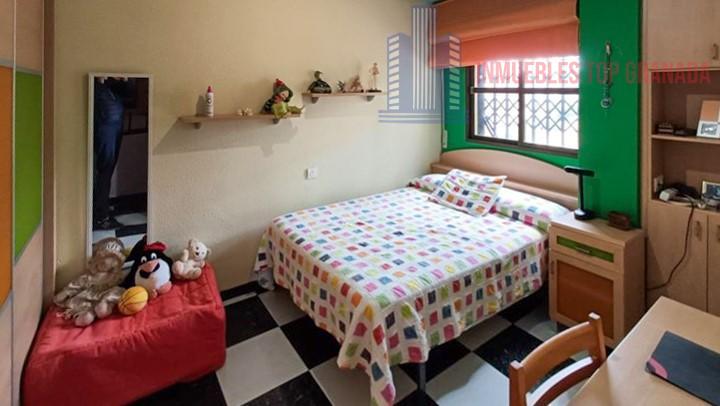 For sale of chalet in Alfacar
