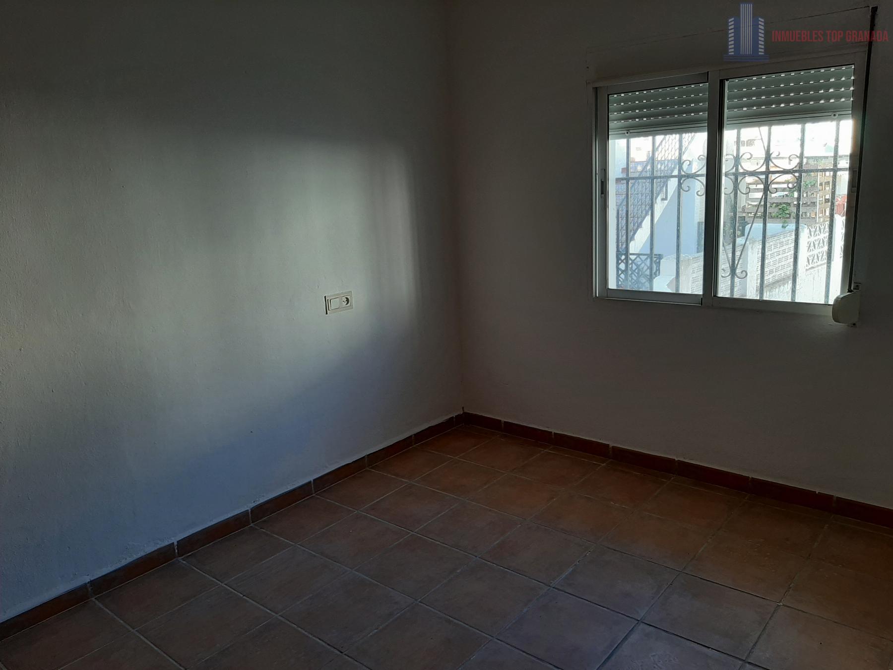 For sale of flat in La Herradura