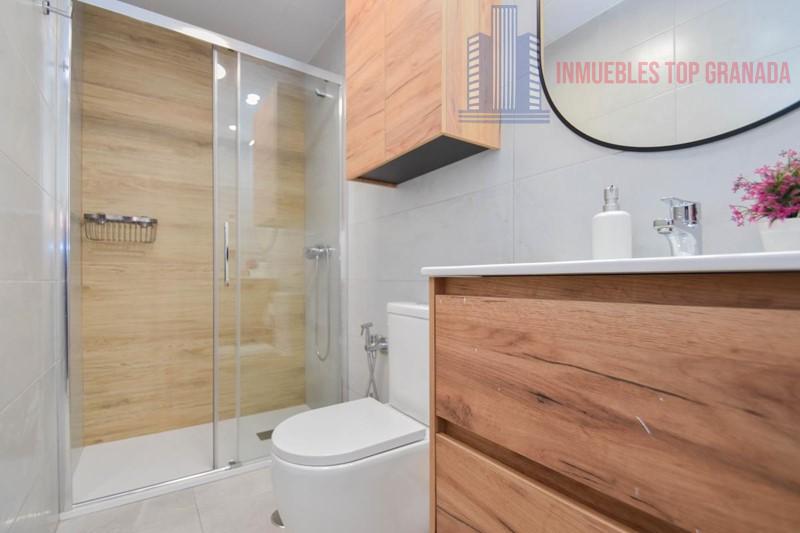 For sale of flat in Armilla