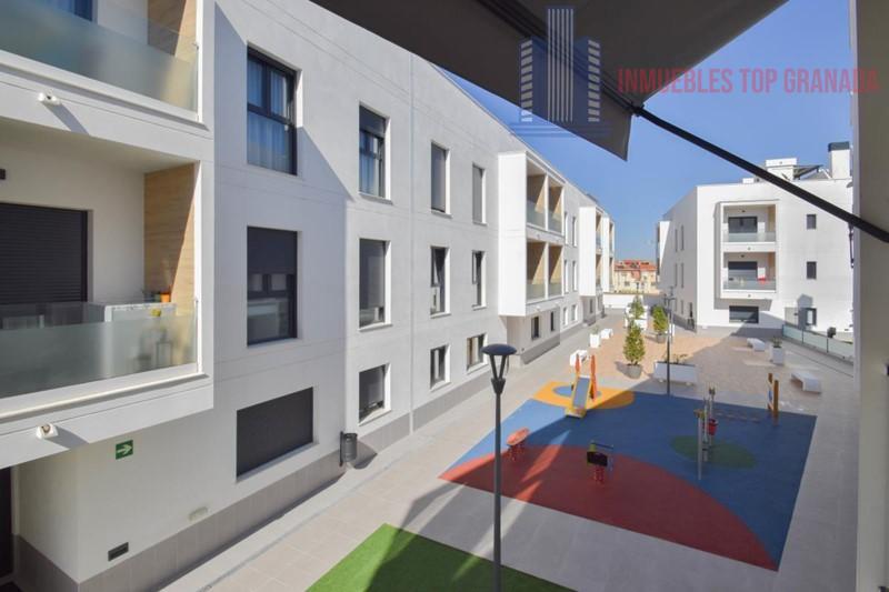 For sale of flat in Armilla