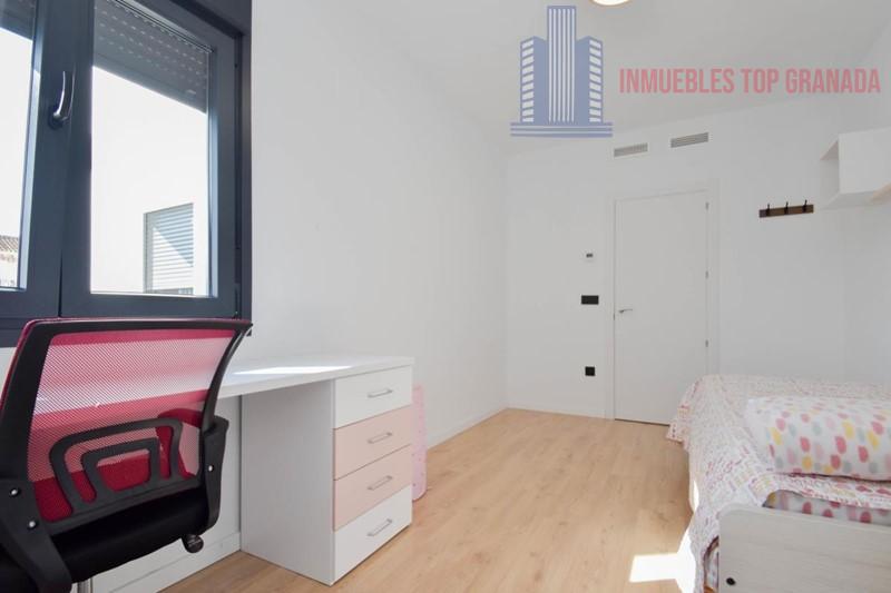 For sale of flat in Armilla