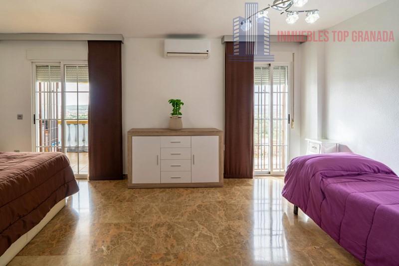 For sale of house in Otura