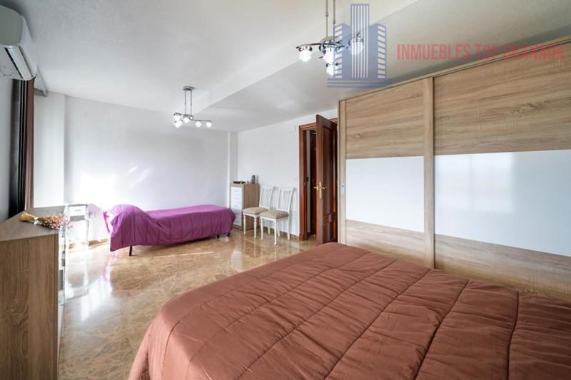 For sale of house in Otura