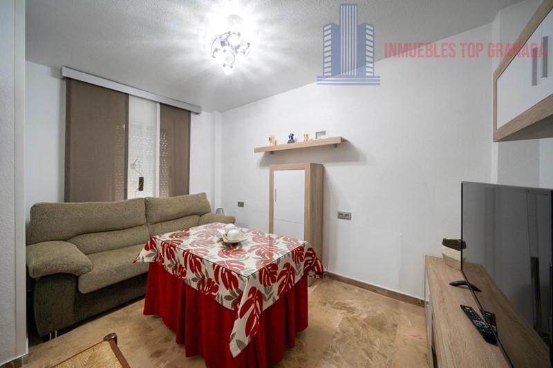 For sale of house in Otura