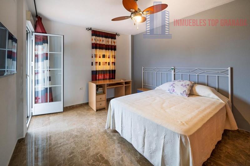 For sale of house in Otura