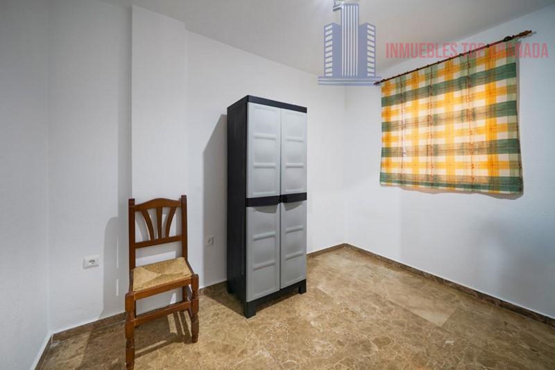For sale of house in Otura