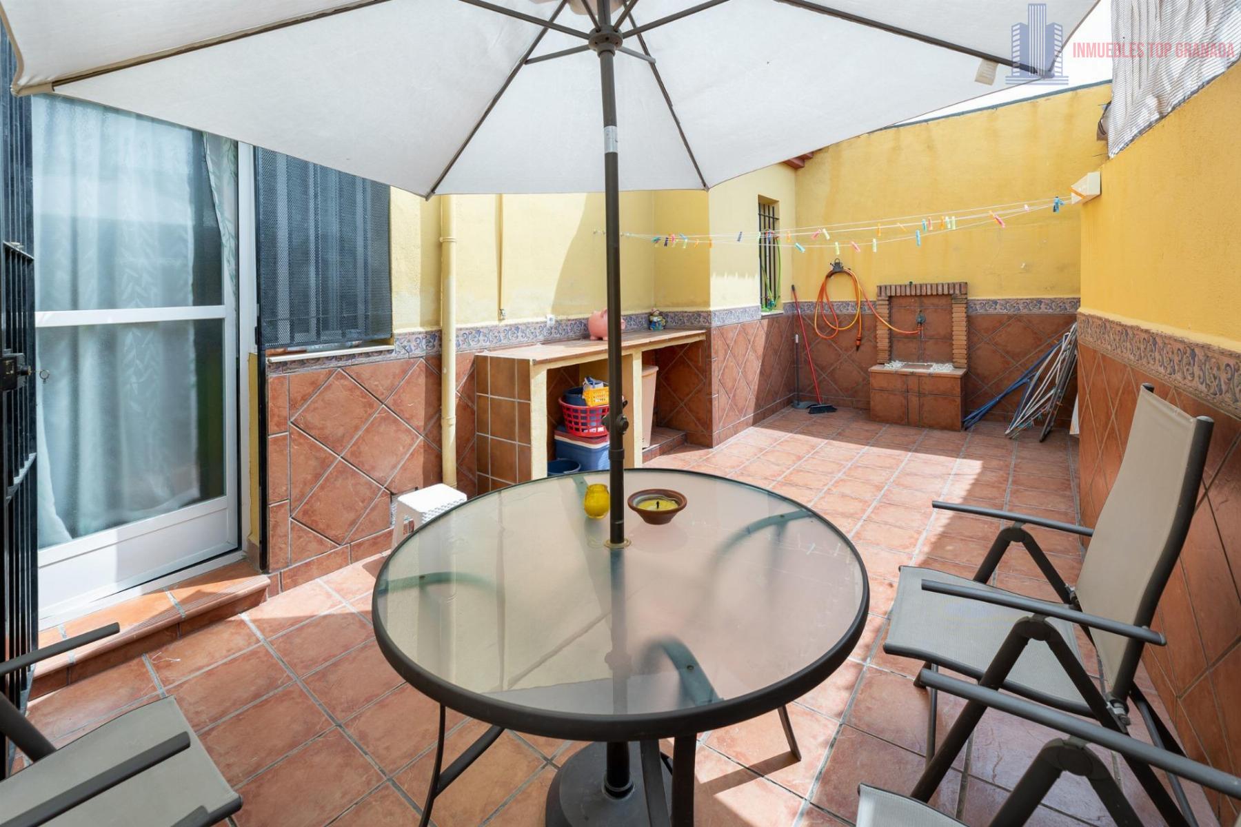 For sale of house in Las Gabias