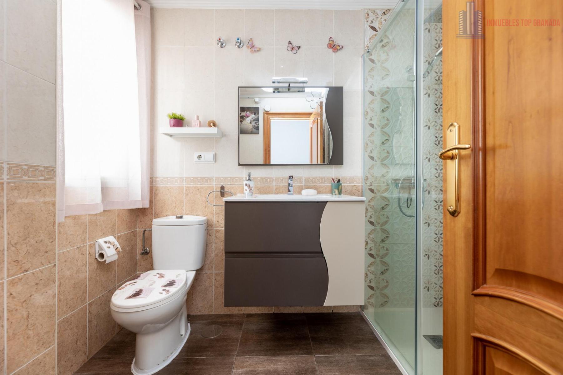 For sale of house in Las Gabias