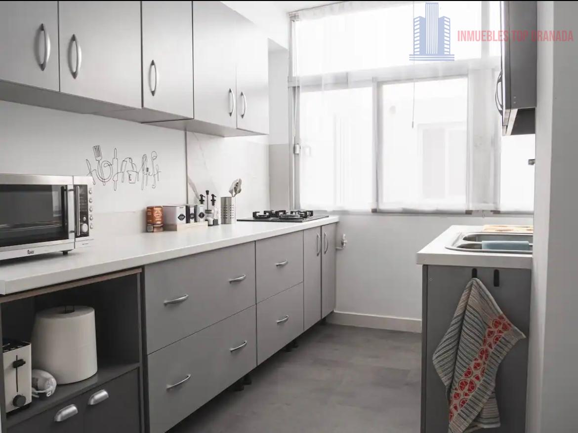 For sale of flat in Granada