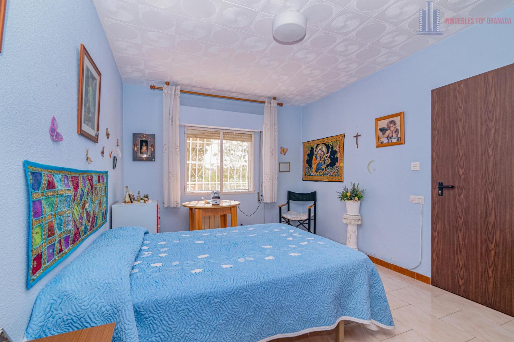 For sale of cellar in Alhendín