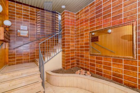 For sale of flat in Granada