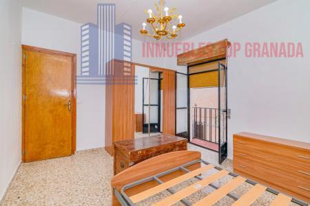 For sale of house in Illora