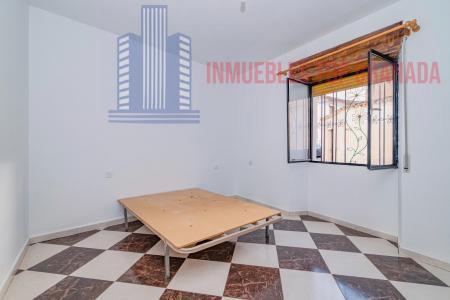 For sale of house in Illora