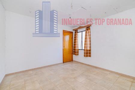 For sale of house in Illora