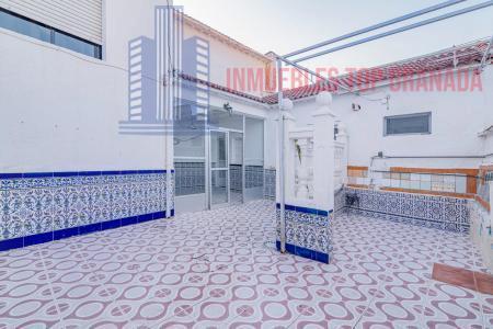 For sale of house in Illora