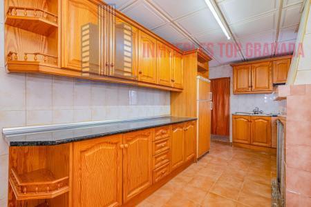 For sale of house in Illora