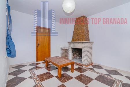 For sale of house in Illora