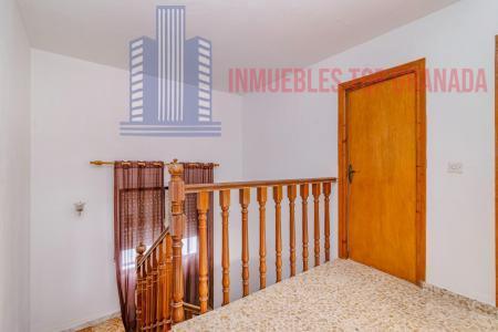 For sale of house in Illora