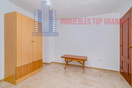 For sale of house in Illora