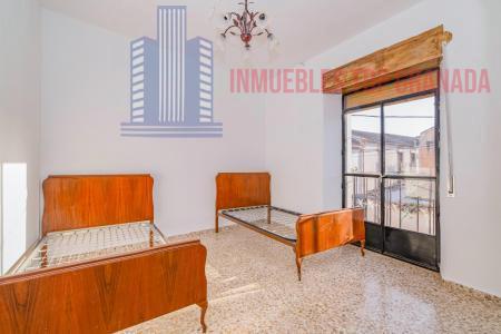 For sale of house in Illora