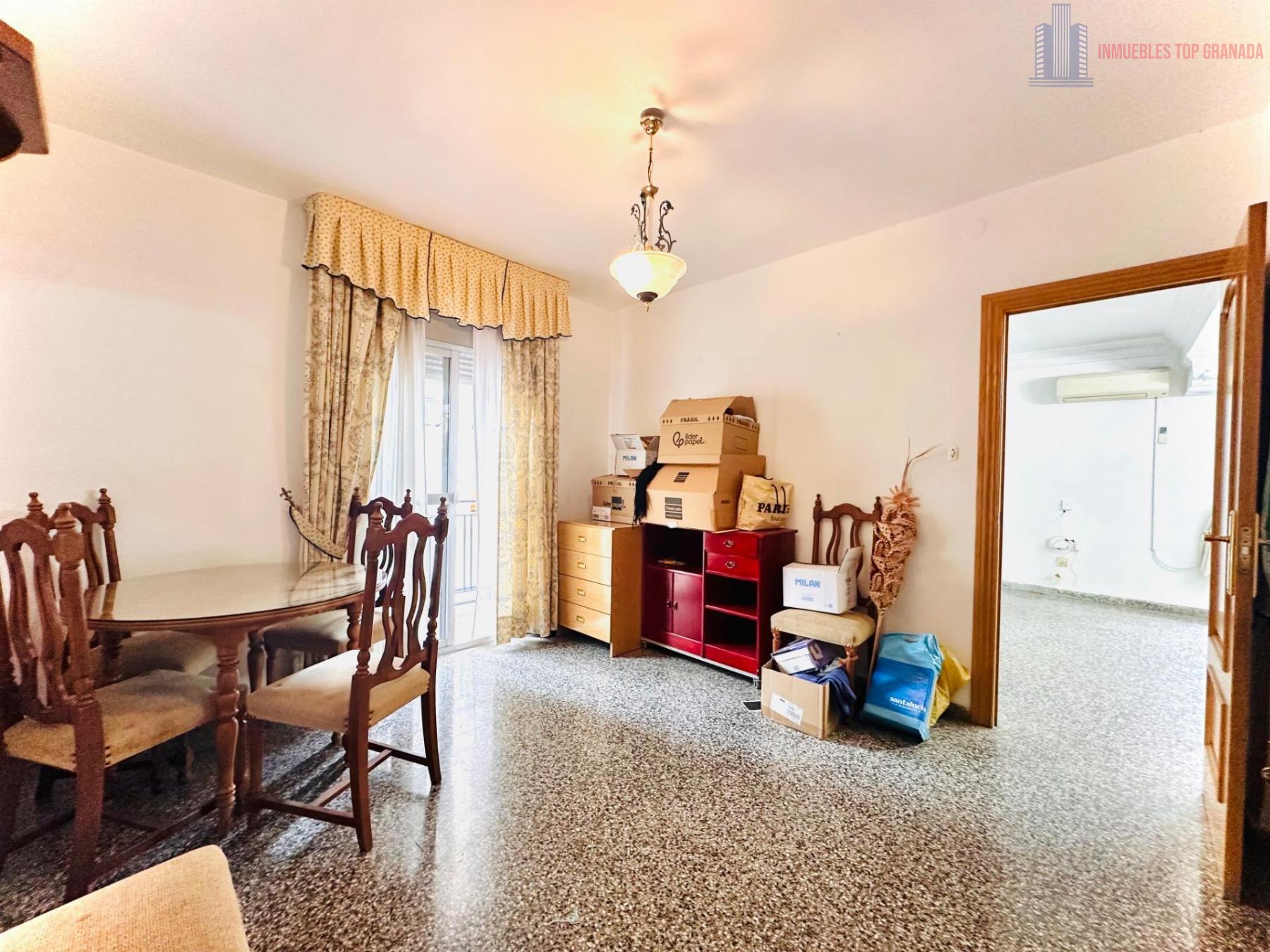 Venta de casa en Maracena