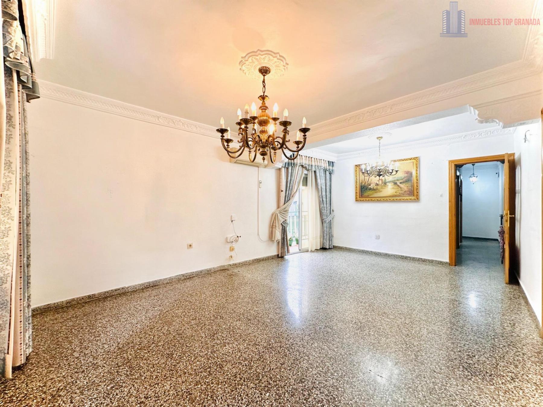 Venta de casa en Maracena