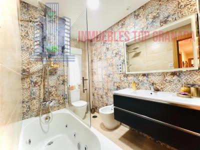 Venta de piso en Granada