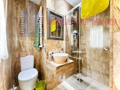 Venta de piso en Granada