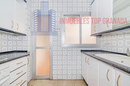 Venta de piso en Granada