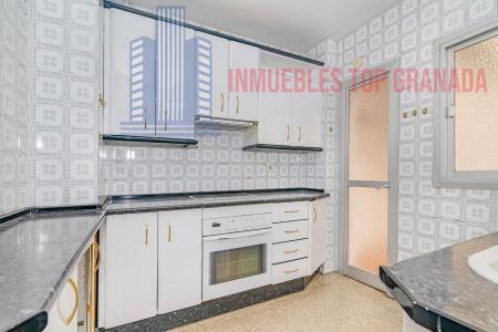 Venta de piso en Granada