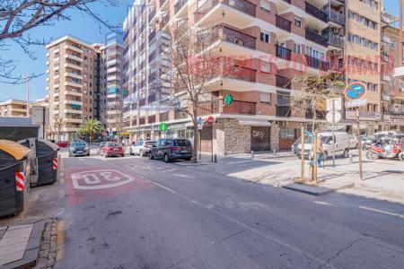 Venta de piso en Granada