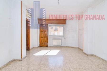Venta de piso en Granada