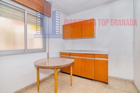 Venta de piso en Granada