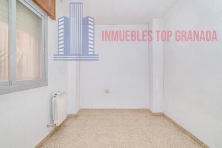 Venta de piso en Granada