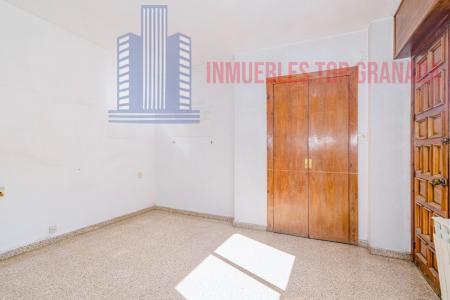 Venta de piso en Granada